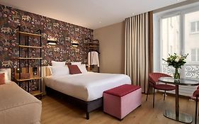 Hotel Tourisme Paris 4*